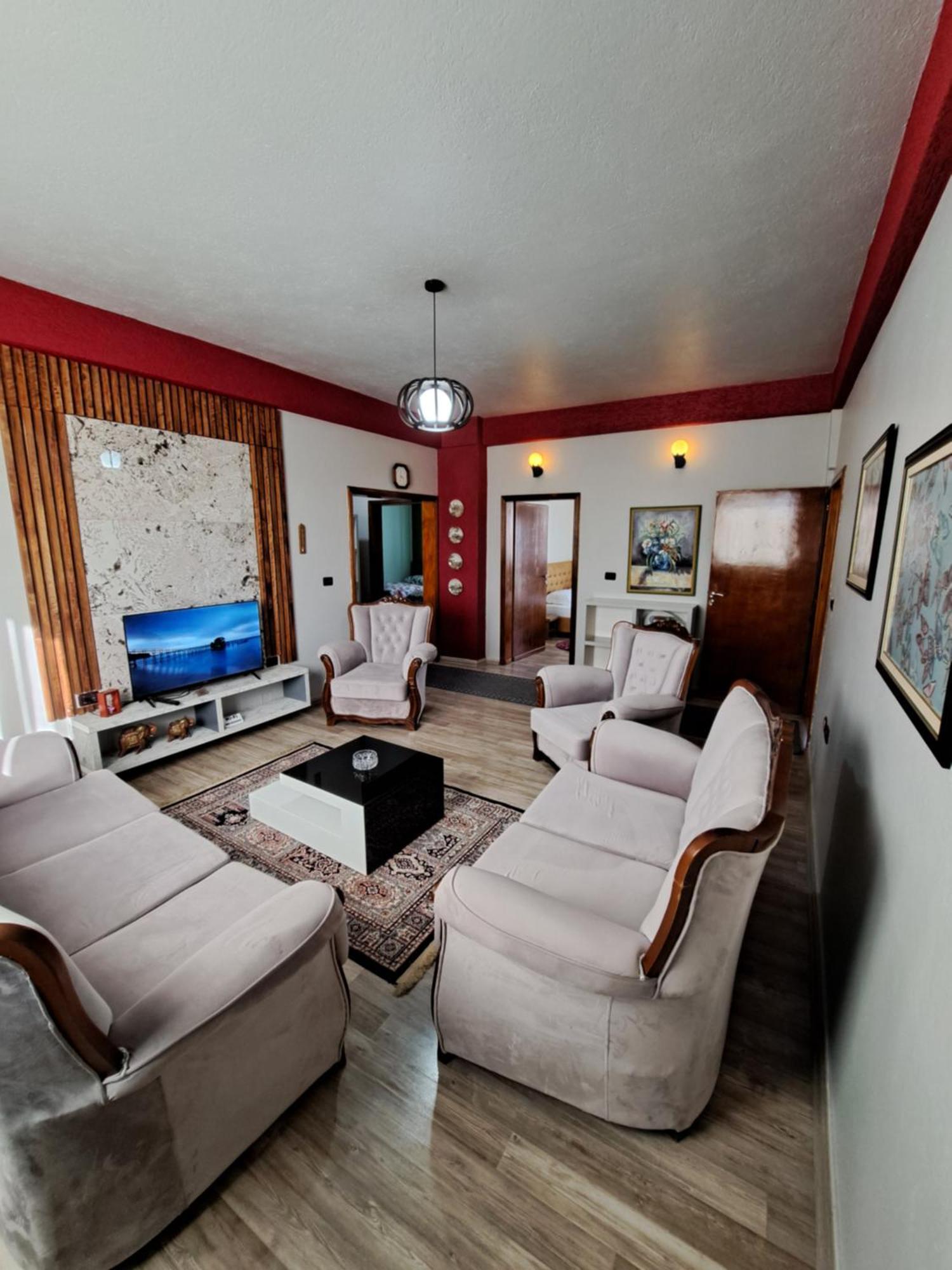 The House Of Dreams 2 Villa Shkoder Phòng bức ảnh